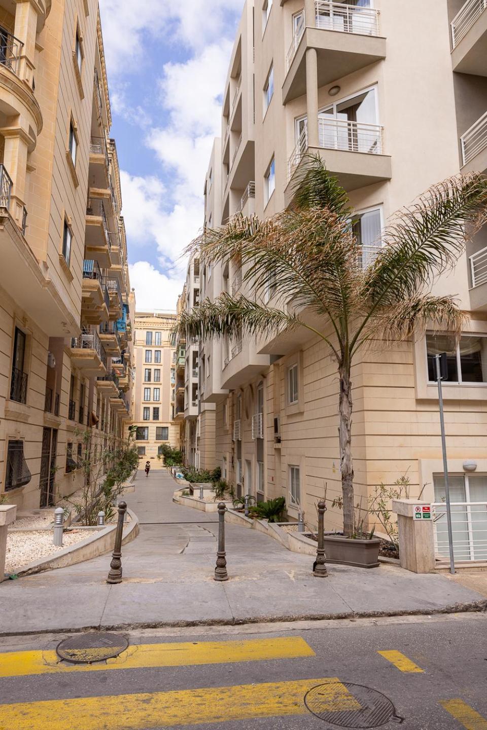 Balluta Bay Spacious Apt - 2Br Sliema Exterior foto